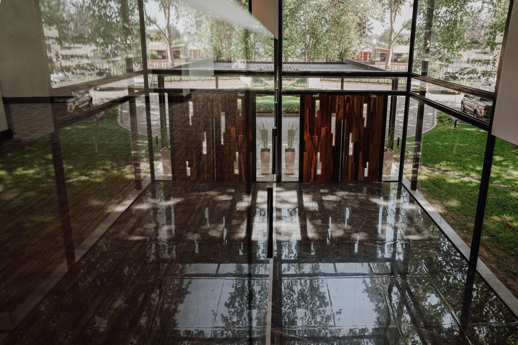 La Urumpta Hotel By Aken Mind Rio Cuarto Bagian luar foto